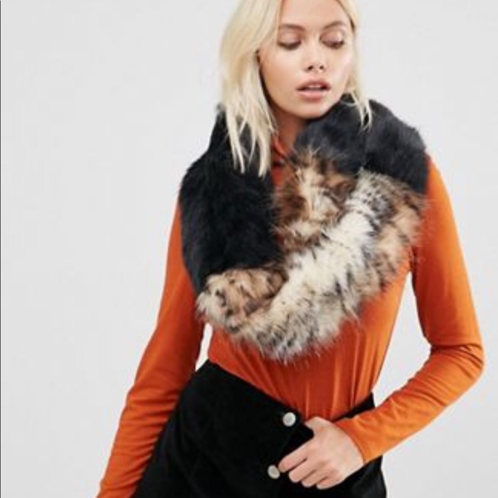 Urbancode ASOS faux slouch scarf